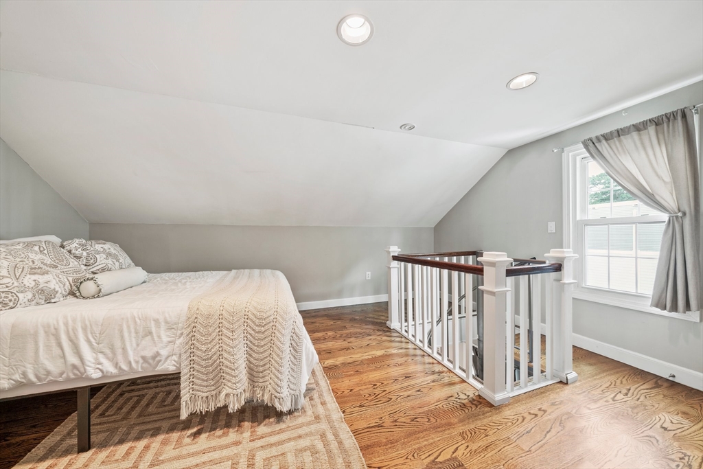 15 Wenlock Road, Unit 15 Boston, MA 02122 - Photo 18 of 25 Gallery Image 18