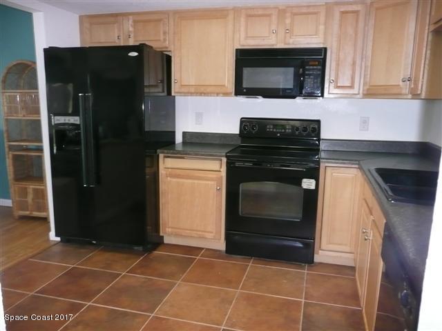 3213 Murrell Road, Unit 106 Rockledge, FL 32955 - Photo 5 of 14 KITCHEN