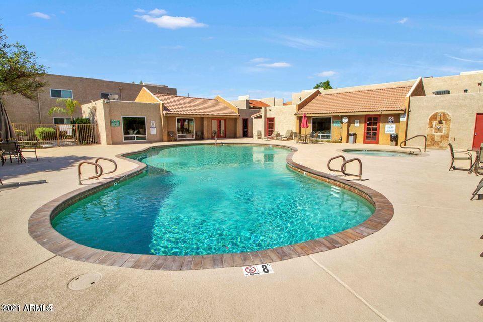 5525 East Thomas Road East, Unit D1 Phoenix, AZ 85018 - Photo 23 of 23 pool2