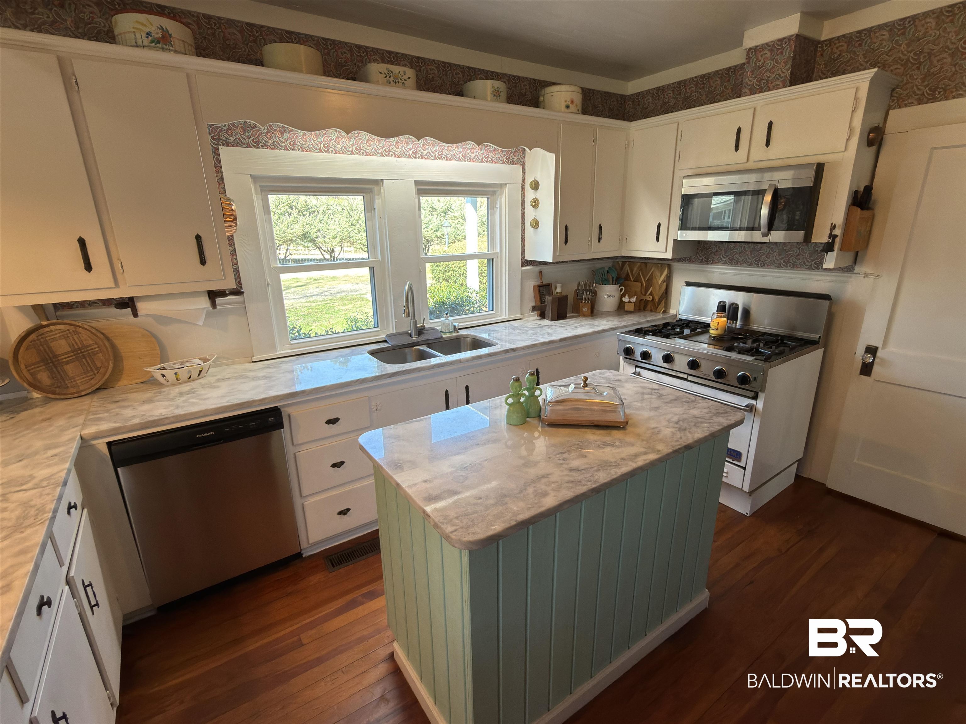 2006 Evergreen Road Jackson, AL 36545 - Photo 14 of 79