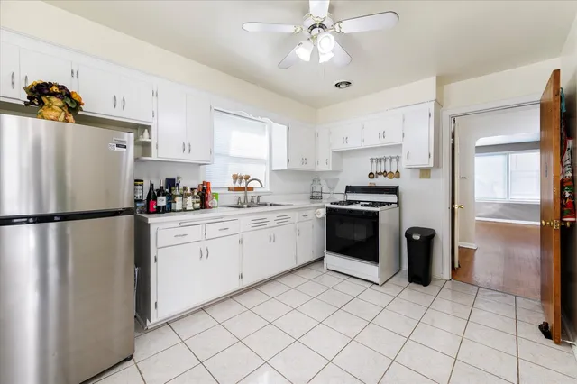 $425,000 | 1815 North 22nd Avenue, Melrose Park, IL 60160