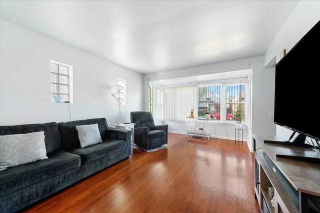 $425,000 | 1815 North 22nd Avenue, Melrose Park, IL 60160