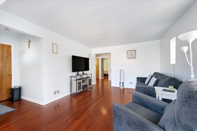 $425,000 | 1815 North 22nd Avenue, Melrose Park, IL 60160