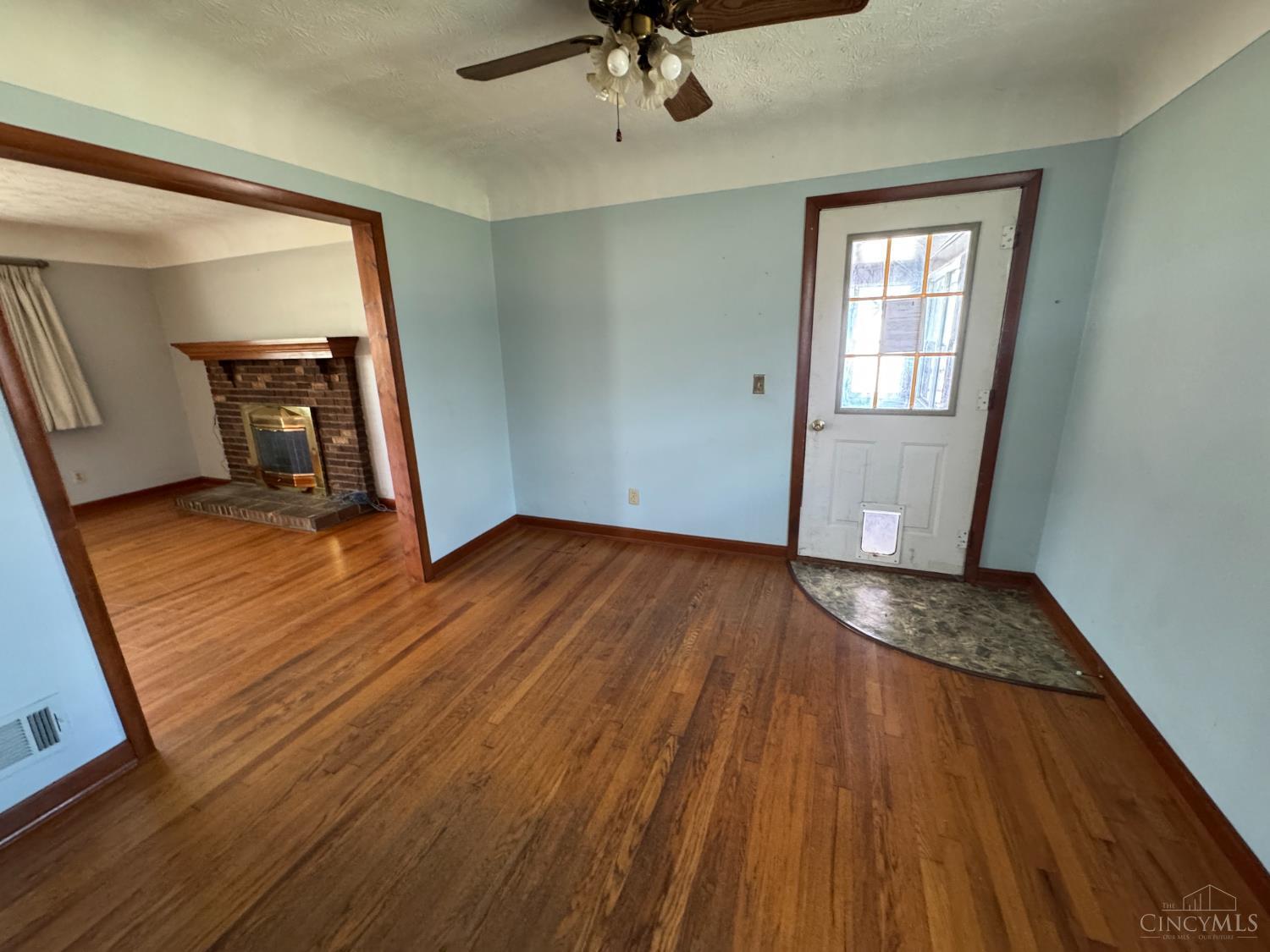 10528 Pottinger Road Cincinnati, OH 45251 - Photo 13 of 34 Gallery Image 13