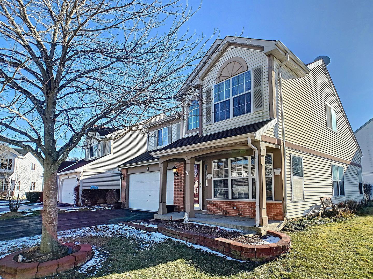 6 Redbud Court Lake In The Hills, IL 60156 - Photo 1 of 33