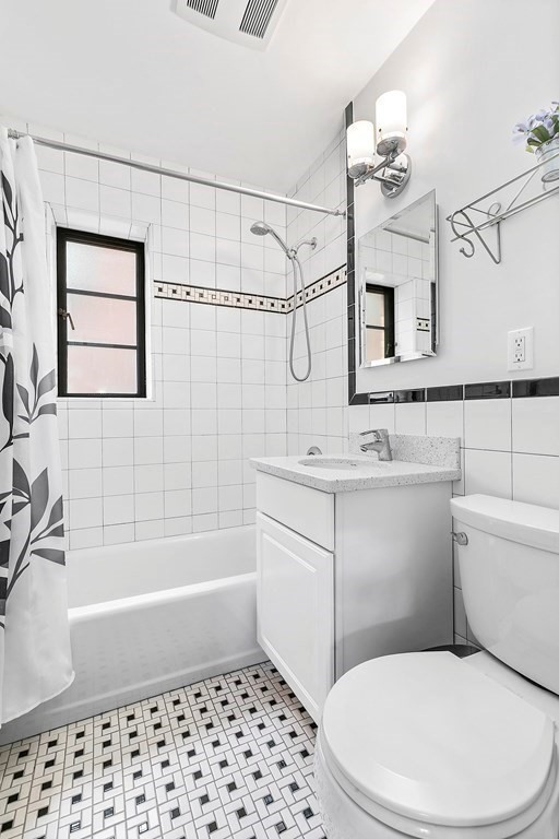 69 Strathmore Road, Unit 6 Boston, MA 02135 - Photo 7 of 9 Gallery Image 7