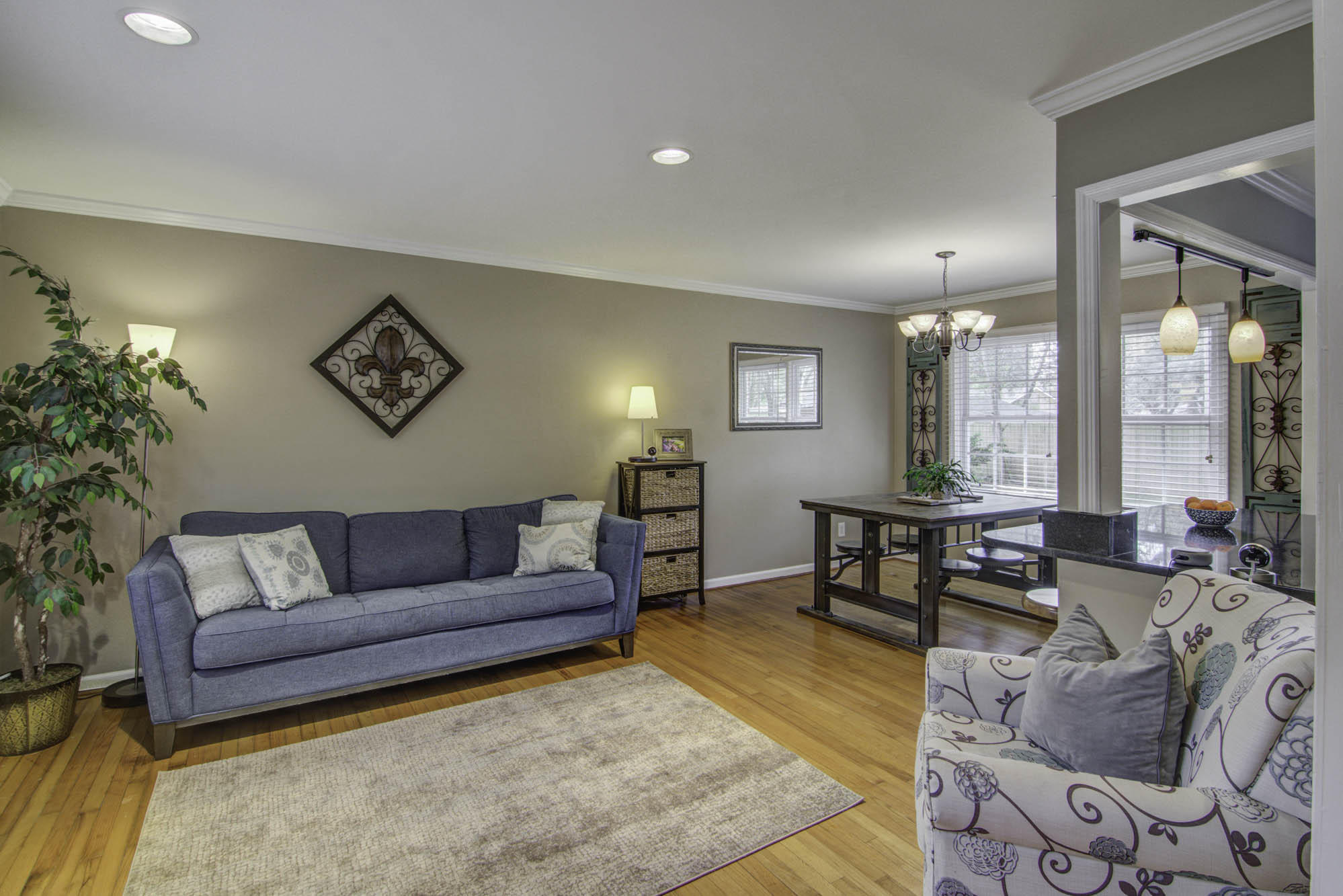 663 Harbor View Road Charleston, SC 29412 - Photo 2 of 23 7