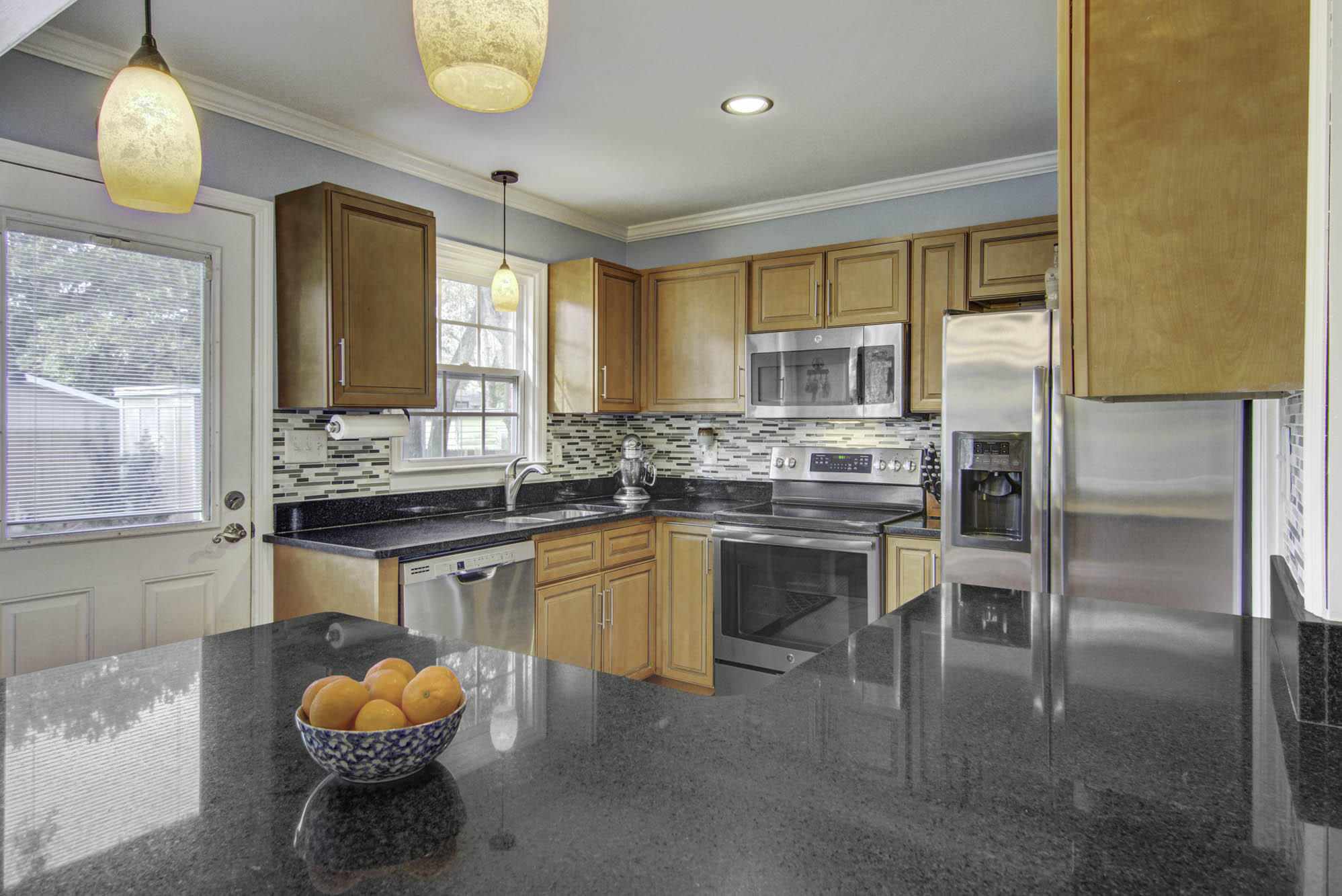 663 Harbor View Road Charleston, SC 29412 - Photo 7 of 23 12