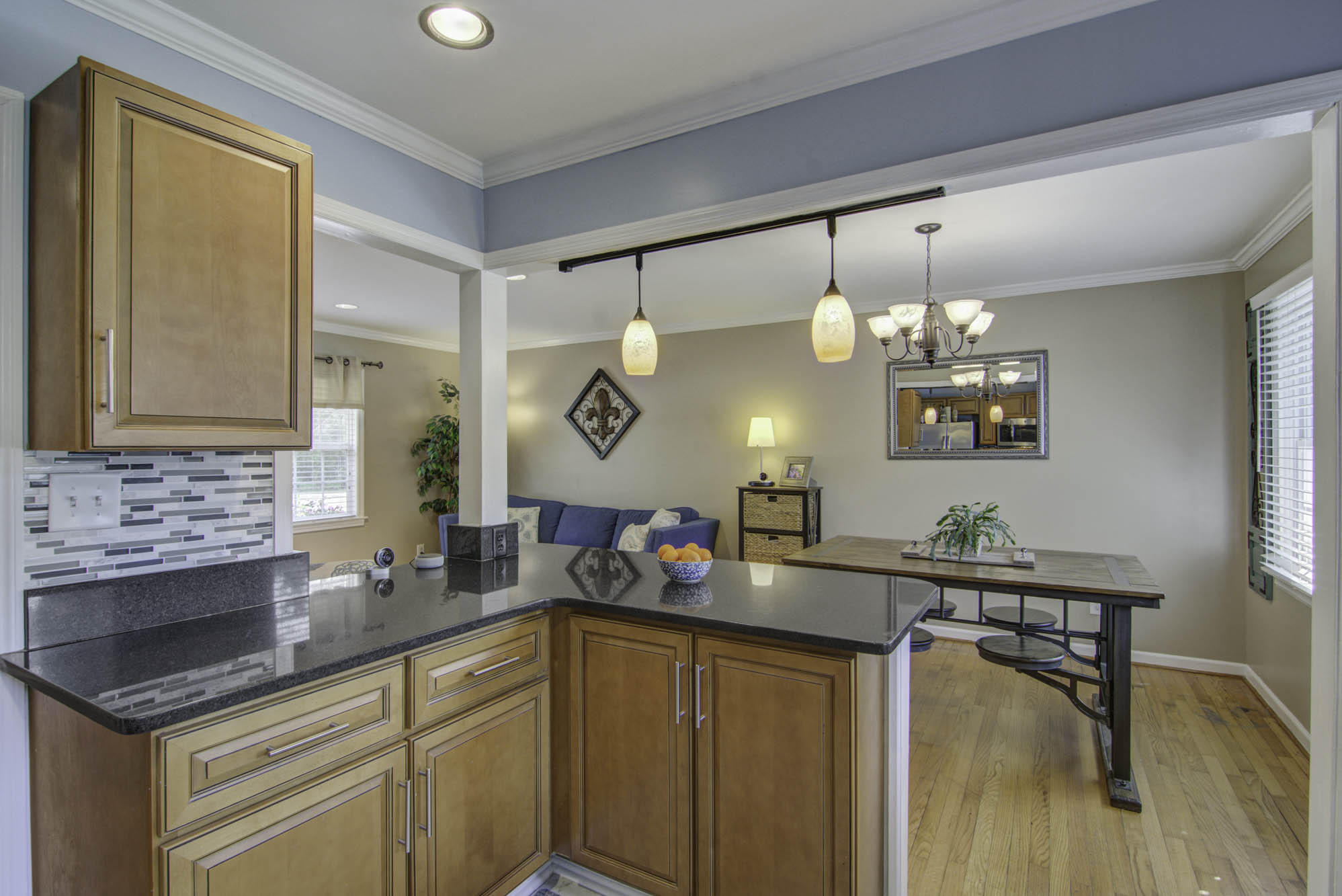 663 Harbor View Road Charleston, SC 29412 - Photo 8 of 23 13