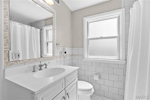 $749,500 | 9244 Old Bonhomme Road, Olivette, MO 63132