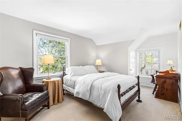 $749,500 | 9244 Old Bonhomme Road, Olivette, MO 63132