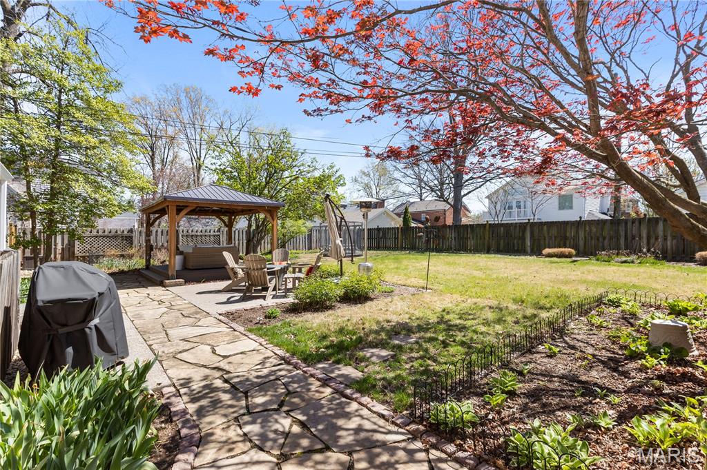 9244 Old Bonhomme Road Olivette, MO 63132 - Photo 27 of 33