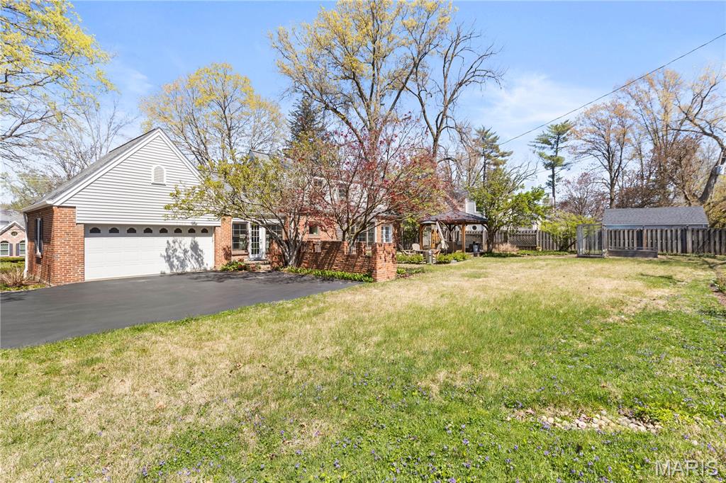 9244 Old Bonhomme Road Olivette, MO 63132 - Photo 33 of 33