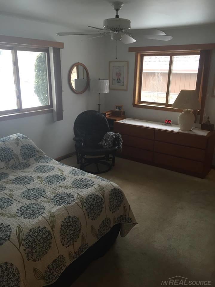 46141 Edgewater Street Chesterfield, MI 48047 - Photo 15 of 21