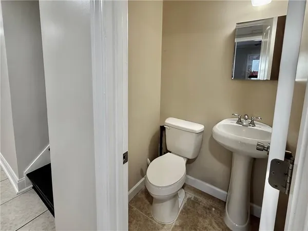 $1,750,000 | 3011 Flat Shoals Road Southwest, Conyers, GA 30094