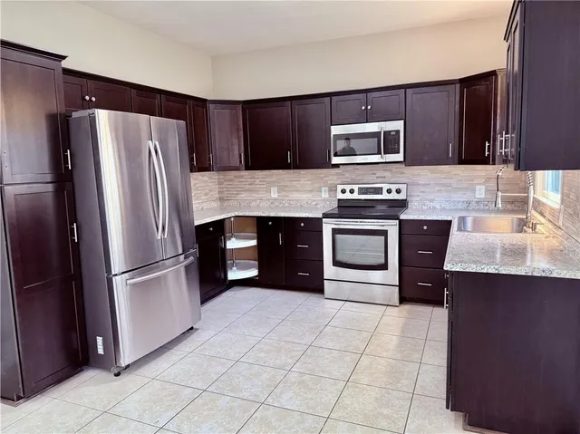 $1,750,000 | 3011 Flat Shoals Road Southwest, Conyers, GA 30094