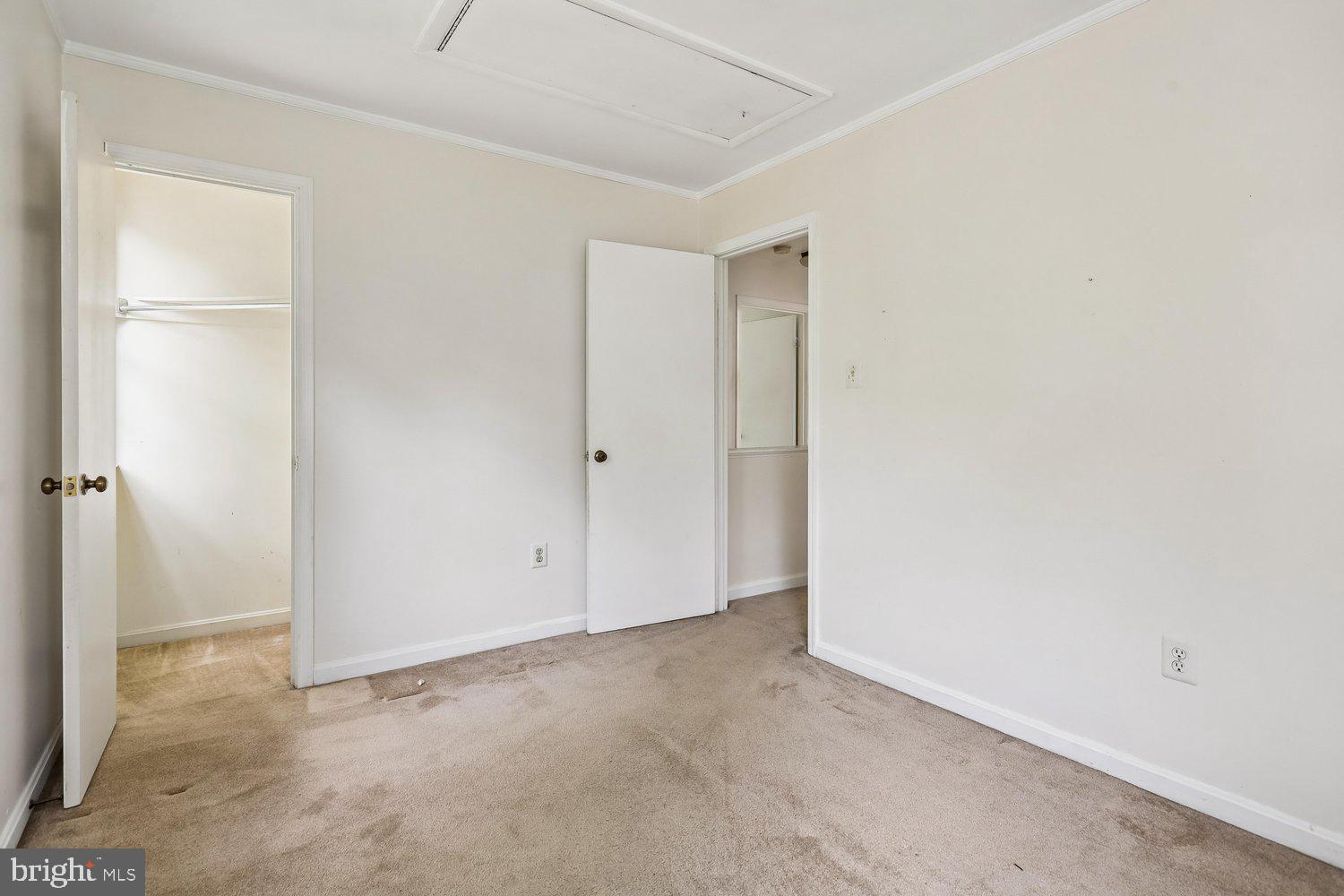 15226 Elk Run Road Chantilly, VA 20151 - Photo 18 of 53 Bedroom 2