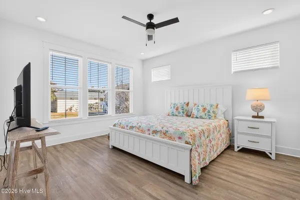 $1,199,900 | 410 2nd Street, Sunset Beach, NC 28468