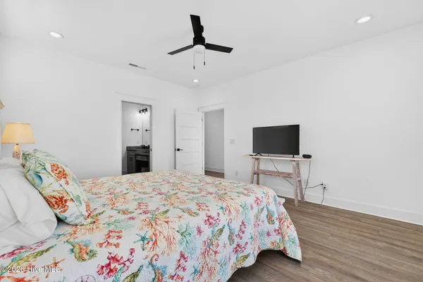 $1,199,900 | 410 2nd Street, Sunset Beach, NC 28468