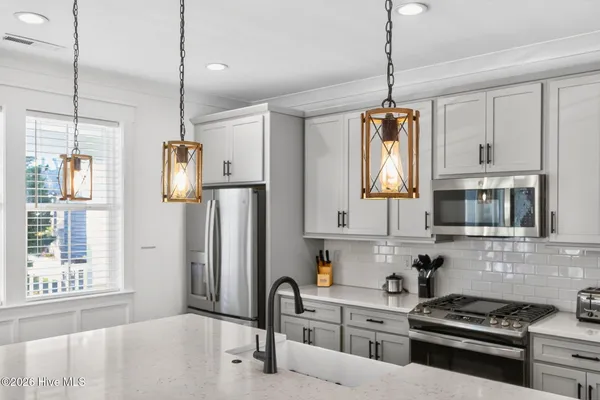 $1,199,900 | 410 2nd Street, Sunset Beach, NC 28468