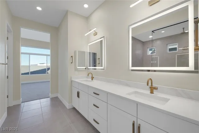 $5,500 | 5000 Terramont Drive, Las Vegas, NV 89135