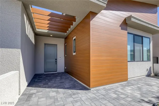 $5,500 | 5000 Terramont Drive, Las Vegas, NV 89135