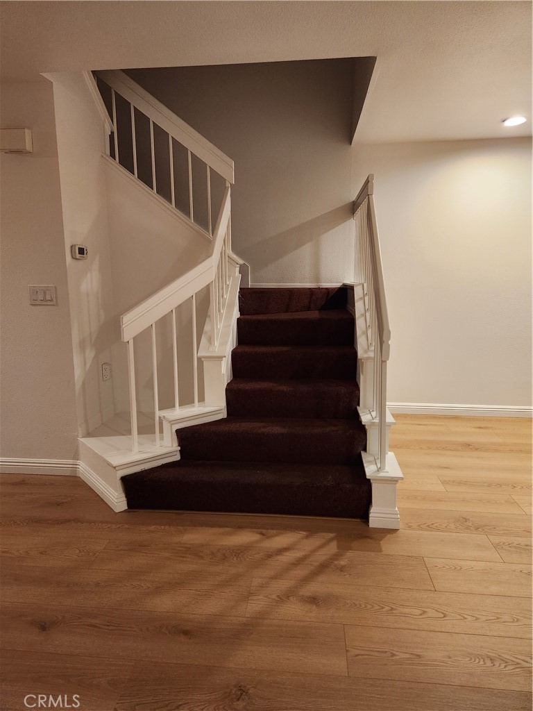 2551 Kings View Circle Spring Valley, CA 91977 - Photo 8 of 26 Staircase entry