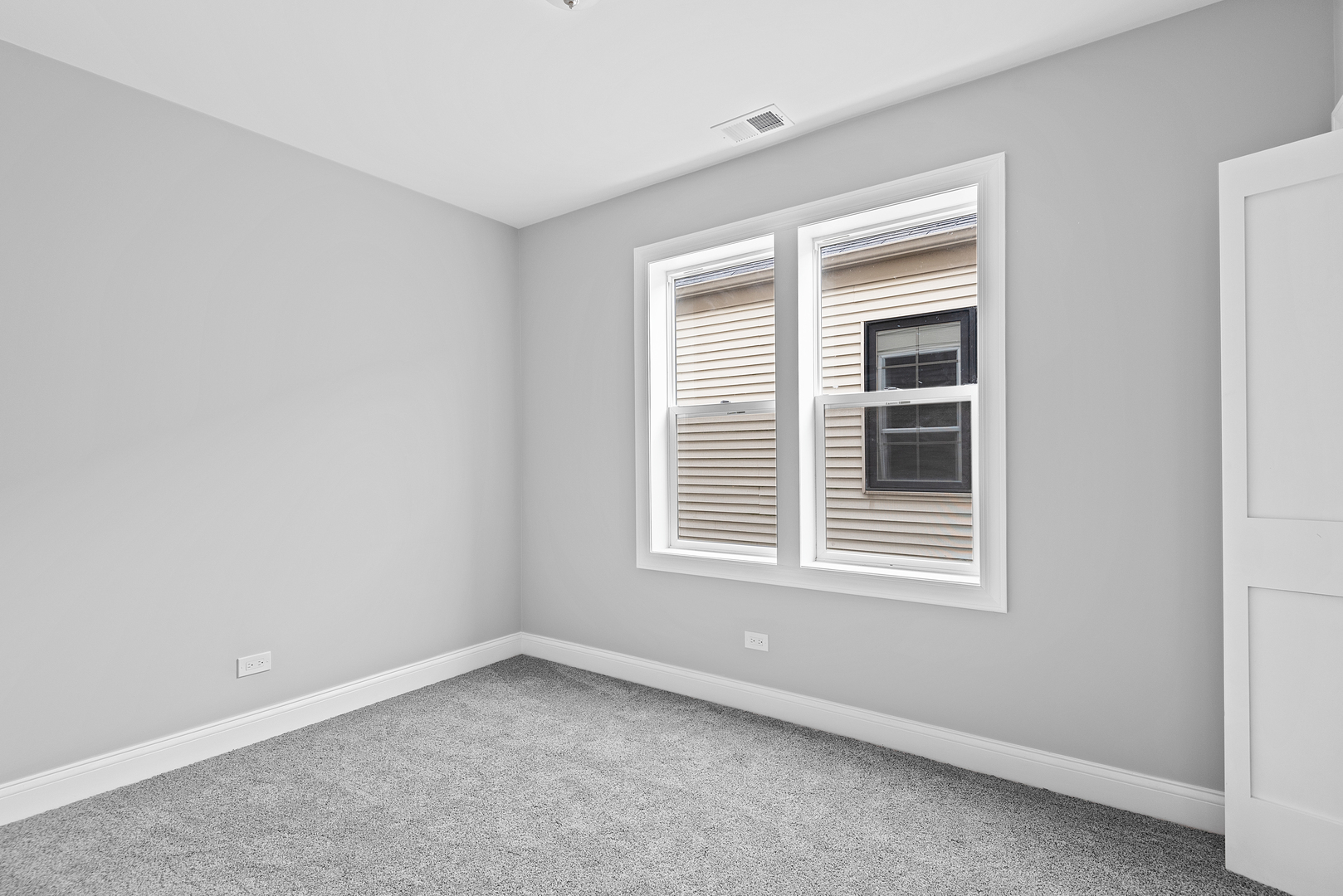 3413 North Ridgeway Avenue Chicago, IL 60618 - Photo 16 of 27