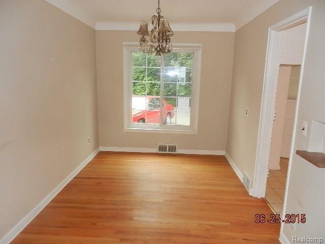 1606 West Webster Road Royal Oak, MI 48073 - Photo 8 of 23