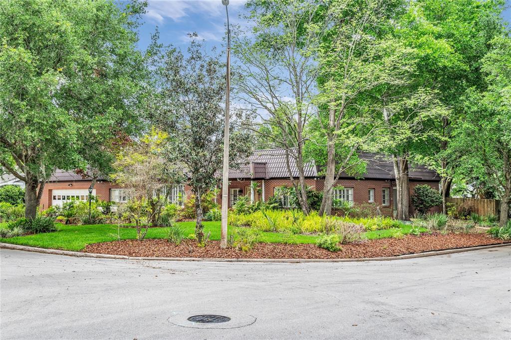 1225 Austin Road Orlando, FL 32806 - Photo 2 of 57
