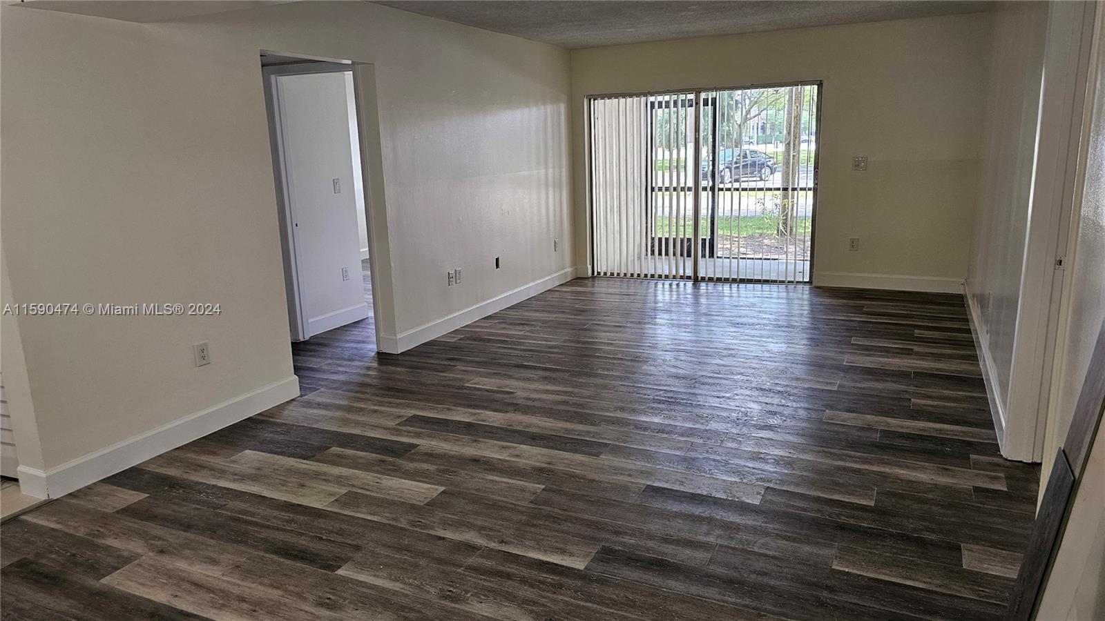 701 North Pine Island Road, Unit 101 Plantation, FL 33324 - Photo 14 of 47