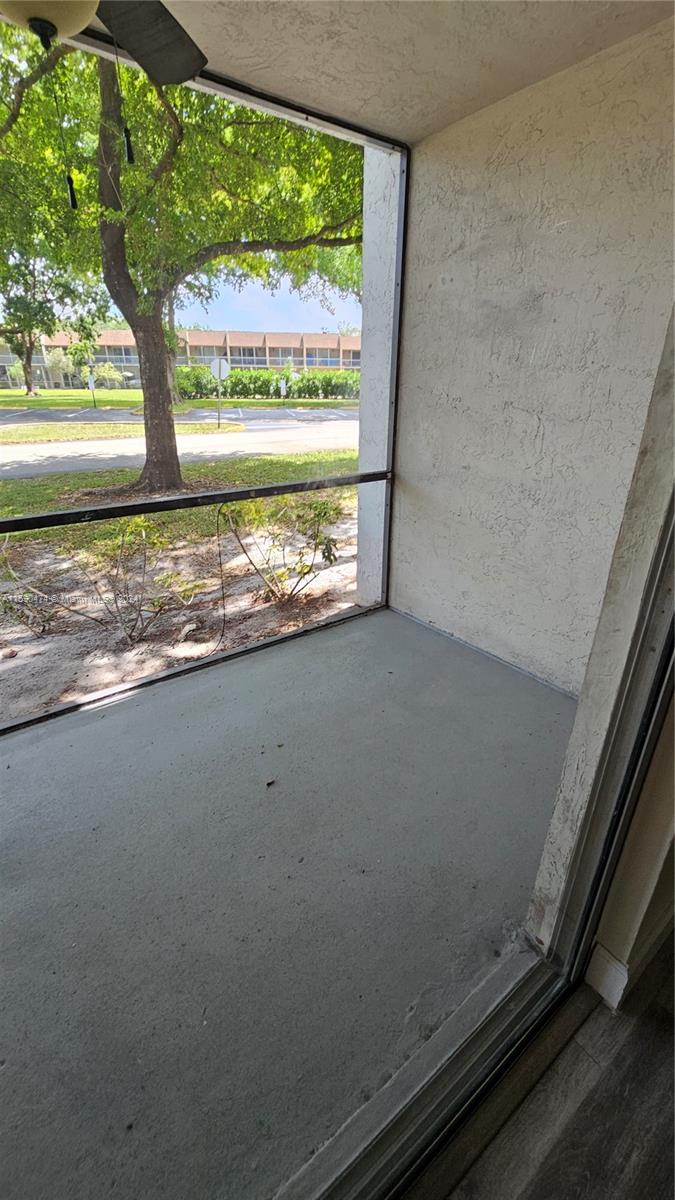 701 North Pine Island Road, Unit 101 Plantation, FL 33324 - Photo 24 of 47