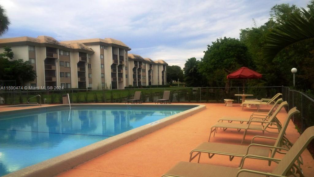 701 North Pine Island Road, Unit 101 Plantation, FL 33324 - Photo 38 of 47