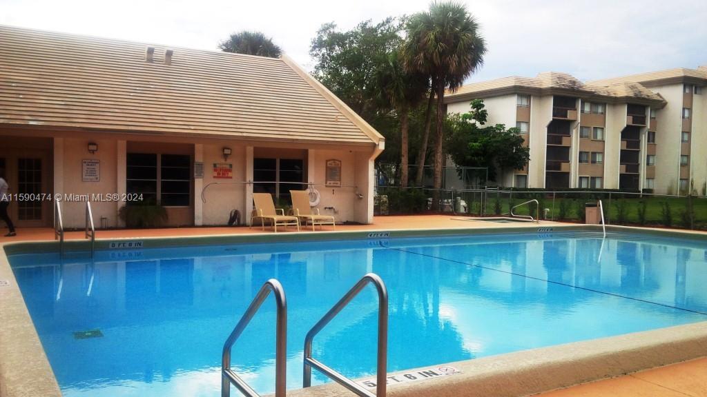 701 North Pine Island Road, Unit 101 Plantation, FL 33324 - Photo 39 of 47