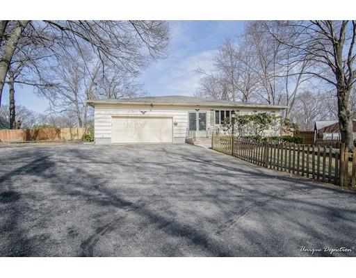17 Pilgrim Road Lawrence, MA 01843 - Photo 2 of 30 Gallery Image 2
