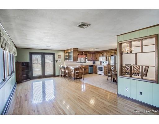17 Pilgrim Road Lawrence, MA 01843 - Photo 10 of 30 Gallery Image 10