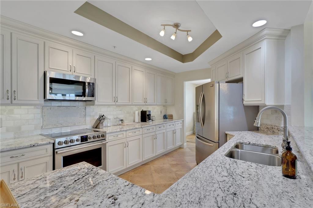 2743 First Street, Unit 505 Fort Myers, FL 33916 - Photo 5 of 41