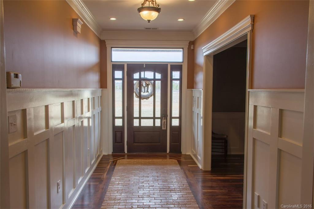 641 Lakewood Road York, SC 29745 - Photo 4 of 24 Gallery Image 4