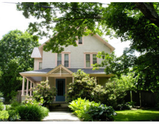 42 Garfield Street Greenfield, MA 01301 - Photo 1 of 7
