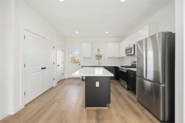 $1,850 | 7921 Bonaire Street, Unit B, Houston, TX 77028