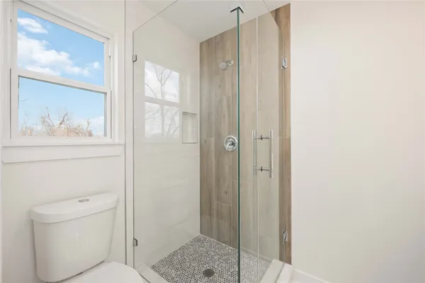 $1,850 | 7921 Bonaire Street, Unit B, Houston, TX 77028