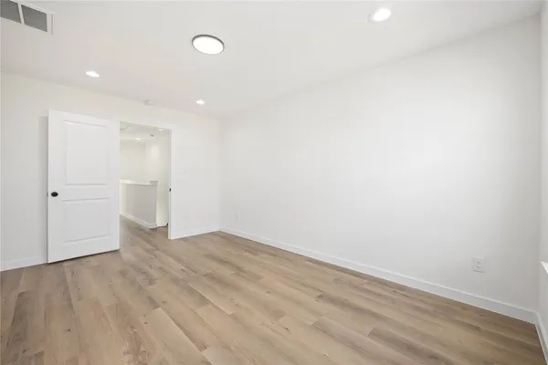 $1,850 | 7921 Bonaire Street, Unit B, Houston, TX 77028