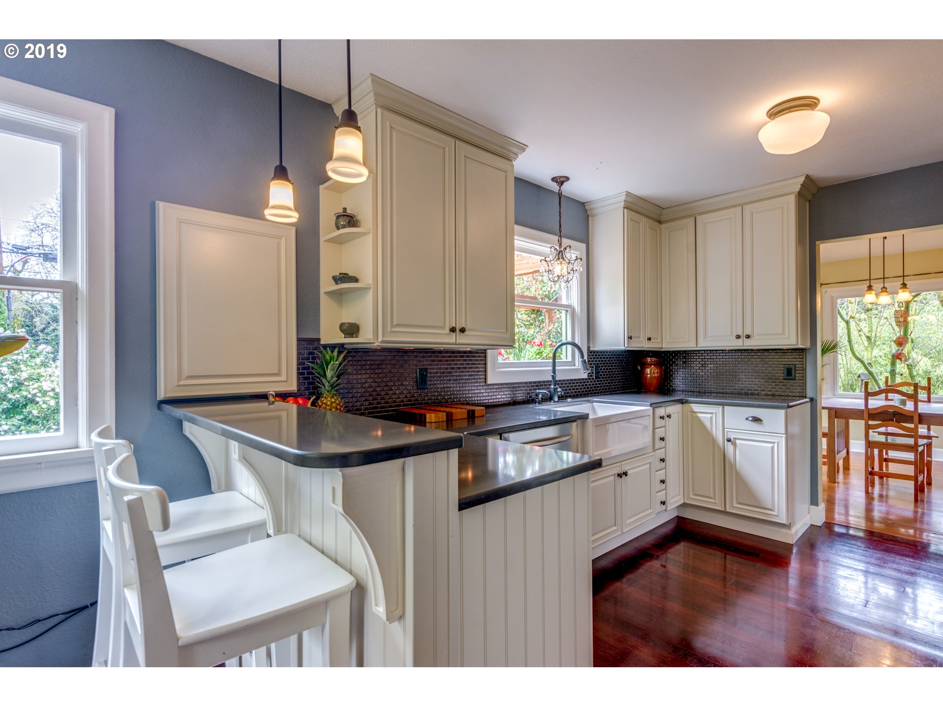 7970 Southwest Taylors Ferry Road Portland, OR 97223 - Photo 13 of 32 Gallery Image 13