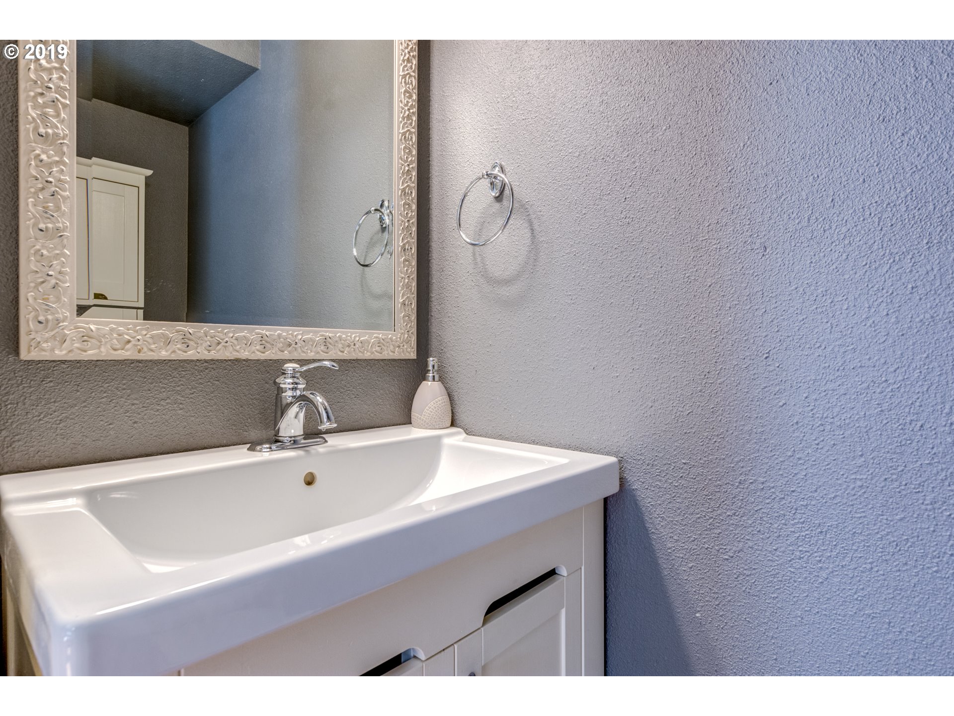 7970 Southwest Taylors Ferry Road Portland, OR 97223 - Photo 22 of 32 Gallery Image 22