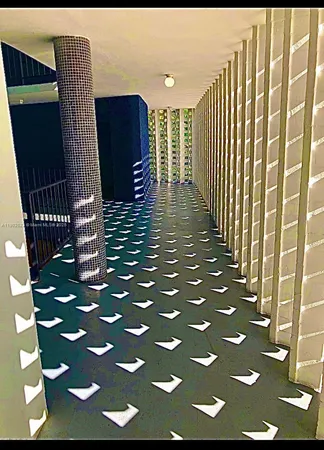 $3,850 | 877 Northeast 195th Street, Unit 122, Miami, FL 33179