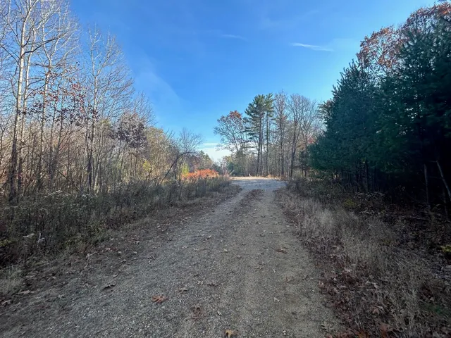 $799,900 | 9 Bowley Road, East Kingston, NH 03827