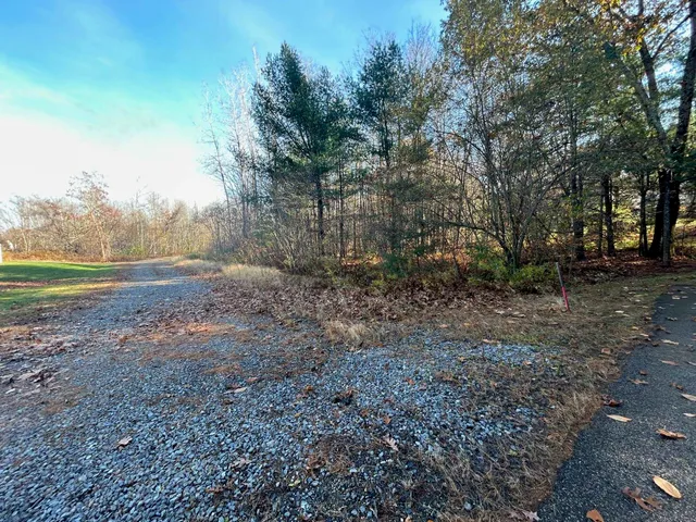 $799,900 | 9 Bowley Road, East Kingston, NH 03827