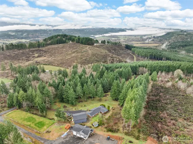 $725,000 | 138 Alderbrook Lane, Chehalis, WA 98532