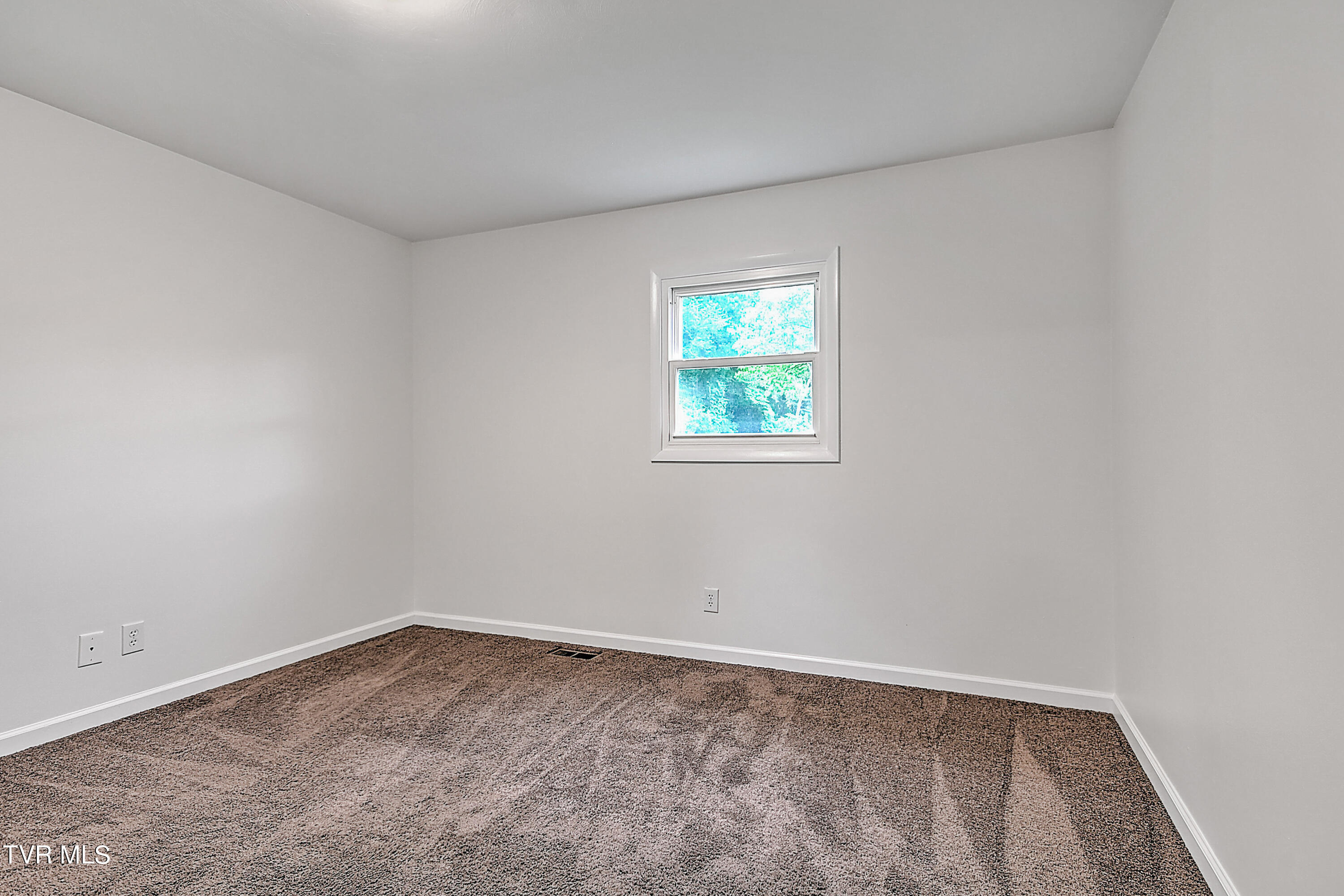 101 Gay Fletcher Road Elizabethton, TN 37643 - Photo 28 of 39 101 Gay Fletcher JF-32