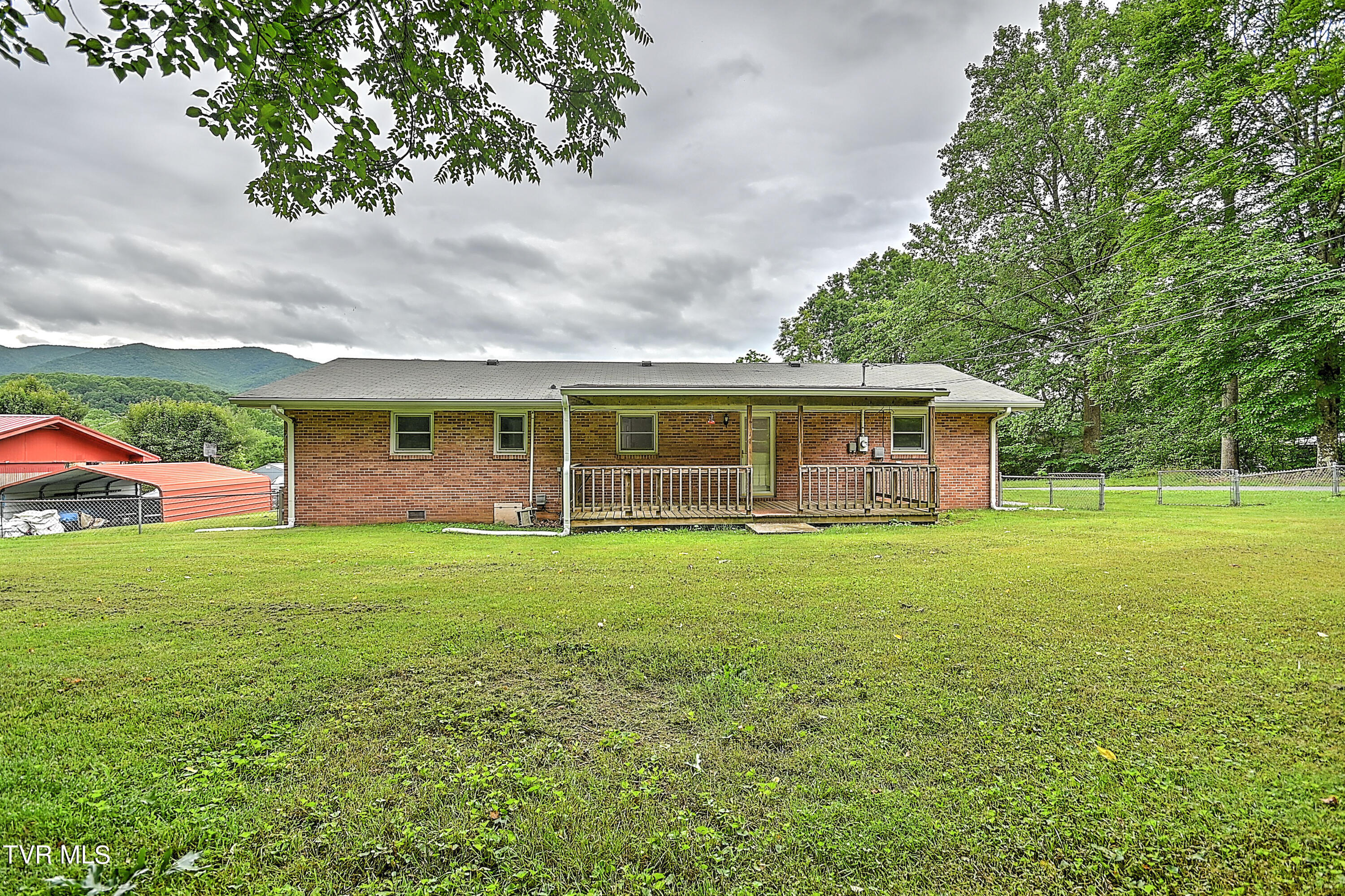 101 Gay Fletcher Road Elizabethton, TN 37643 - Photo 33 of 39 Gay FLetcher New-10